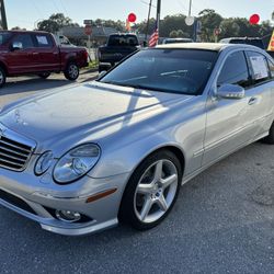 2009 MERCEDES BENZ E350 *ONLY 103K MILES* FINANCING* TRADES WARRANTY  *ONLY 103,000 MILES  ONE OWNER  CLEAN FLORIDA TITLE  CLEAN CARFAX  THIS WAS PREV