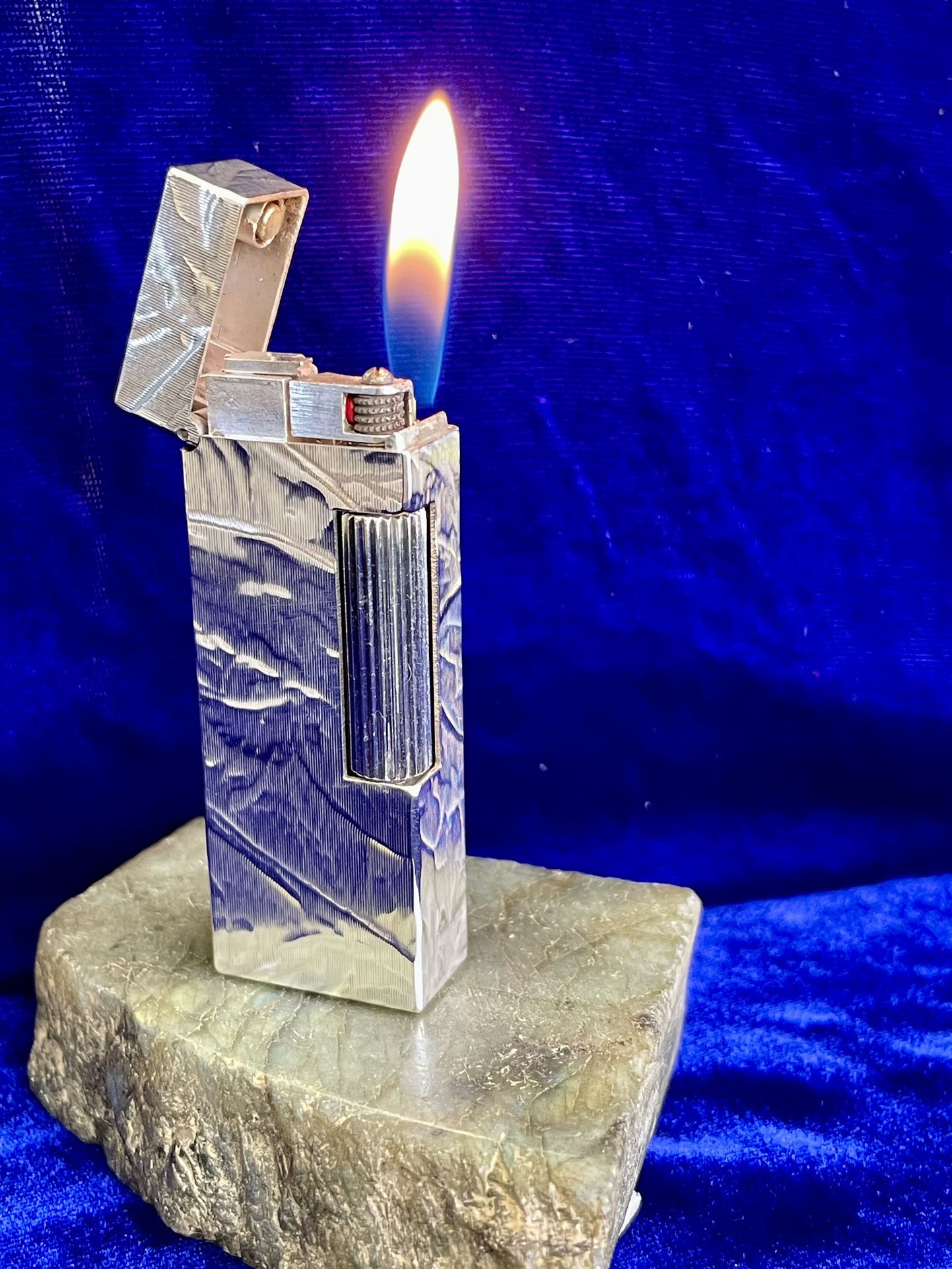 Vintage Bark Silver Dunhill Lighter Super Mint Condition Works 1 Year Warranty