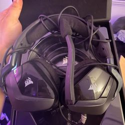 Gaming Headset And Keyboard 