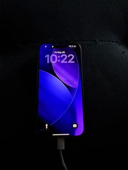 Apple iPhone 15 Pro with Dynamic Island