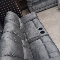 *Memorial Day Now*---Barcelona Classic Gray Fabric Reclining 3 Piece Sets---Delivery And Easy Financing Available🤝