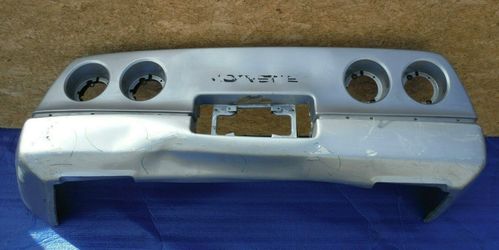 84 85 86 87 88 89 90 1984 1985 1986 1987 1988 1989 1990 CHEVY CHEVROLET CORVETTE C4 REAR BUMPER COVER OEM