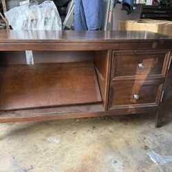 FREE- Tv Stand