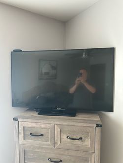 Sony Flat Screen TV 42”
