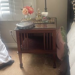 Wooden End Table 