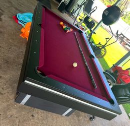 Pool table