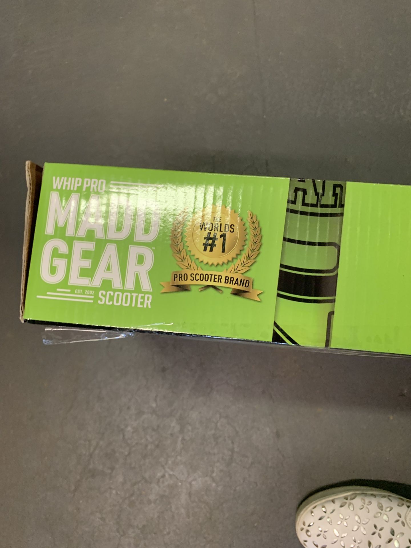 MADD GEAR SCOOTER