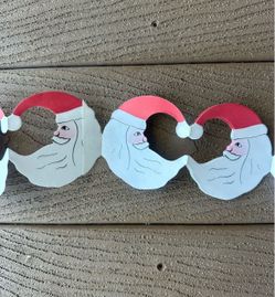 Vintage Christmas Santa Claus Paper Garland