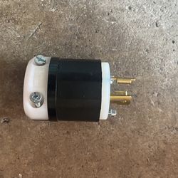 Leviton NEMA L6-20 Plug