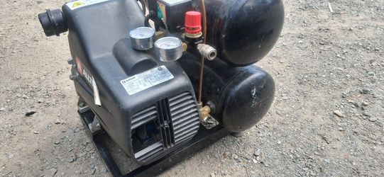 5 gallon  air compressor  Alltrade