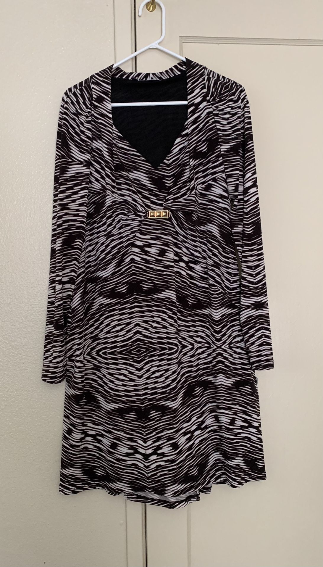 Very Nice Black And White Work Dress.  Worn Once