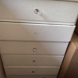 Small Dresser 