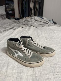 Sage Green Airwalks Men’s 8.5 