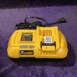 🧰🛠DEWALT 20V/60V MAX FLEXVOLT Lithium-Ion Fan Cooled FAST Charger-NEW!-$100!🧰🛠
