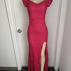 New Women's Dress Size S/M