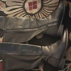 Wide Width Women's Black Boots