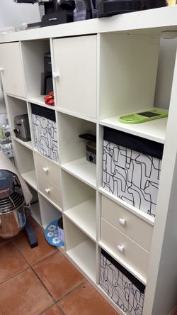 White niche for sale
