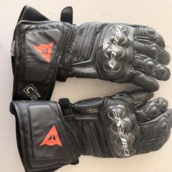 Gauntlet Gloves ( Motorcycle Gloves)