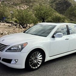 2014 Hyundai Equus