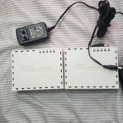 2 Mikrotik Router Board 250gs 