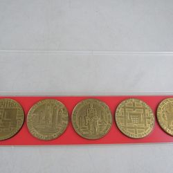 Commemorative WW2 Medallions 1(contact info removed) Minsk Labor Banner Khatyn
