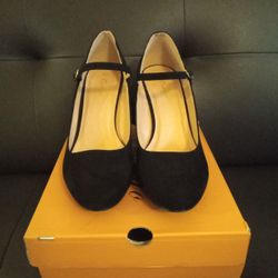 BLACK WEDGE PUMPS MARY JANE. 