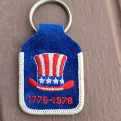 Vtg 1976 Uncle Sam Hat USA 200 Year Anniversary Felt Keychain 
