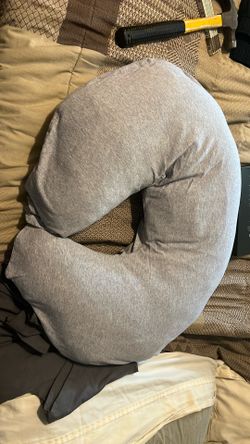 Nursing pillow