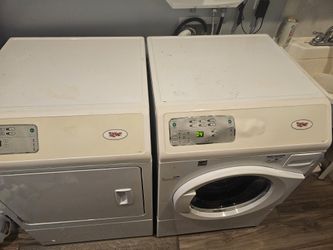 Washer & Dryer