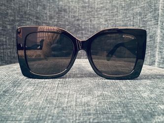 Black Subglasses