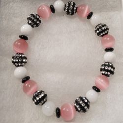Nice Women Pink And Black Cat Eye Bead Bracelet