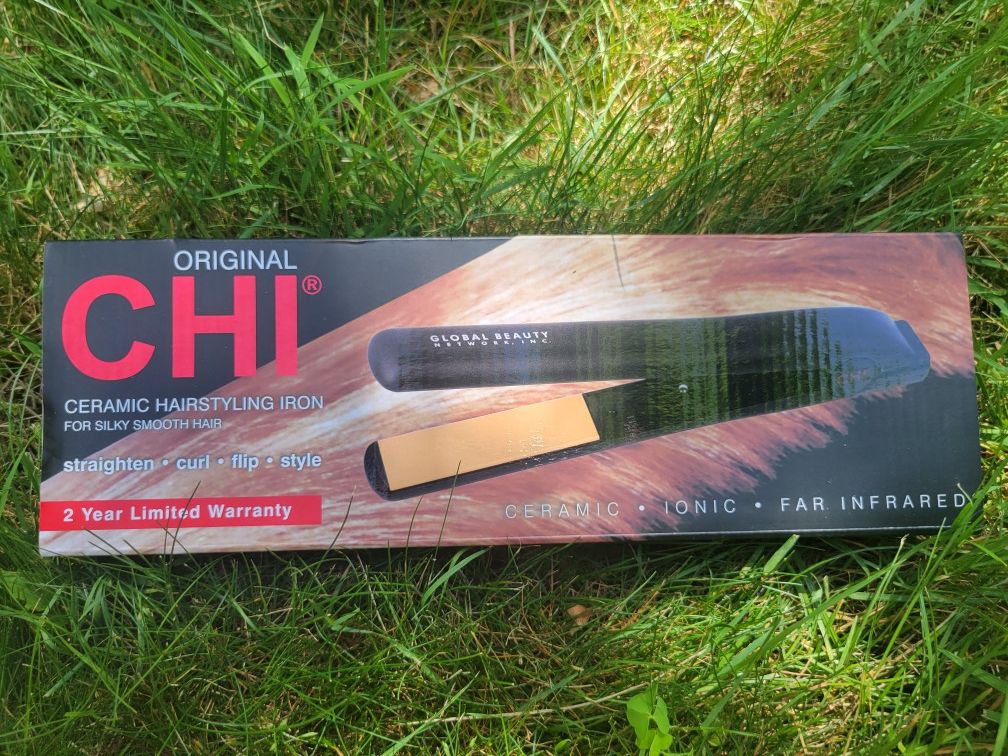 CHI Original CHI Flat Iron 1" - Black - New in original box
