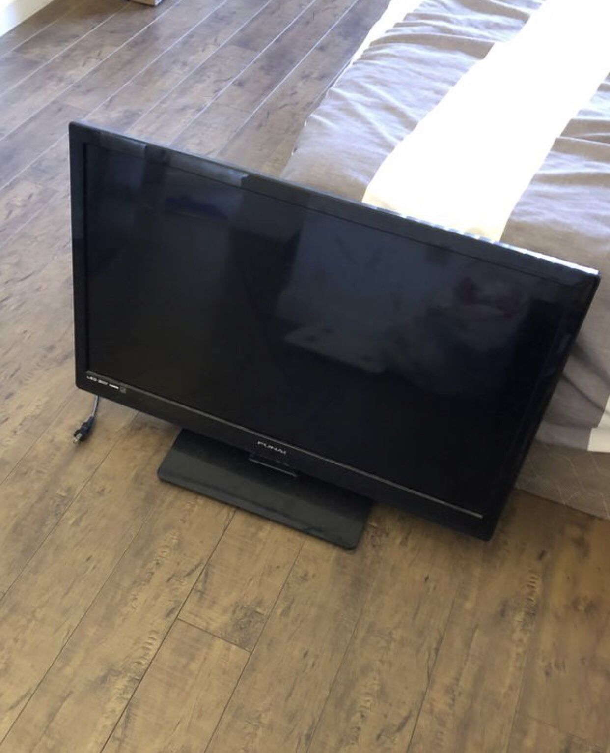 Funai 32 inch TV $15