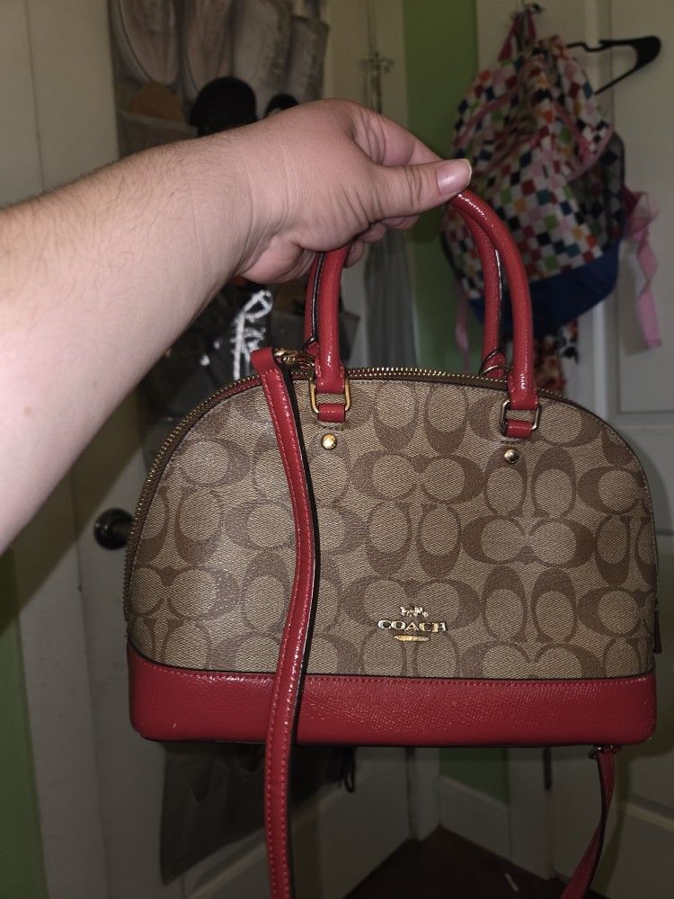 COACH PURSE $80 OBO