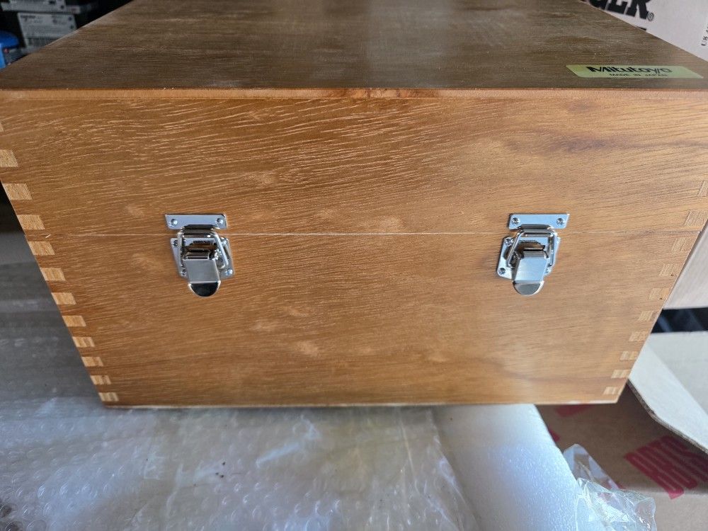 Mitutoyo Digimatic Holtest Micrometer 468-278