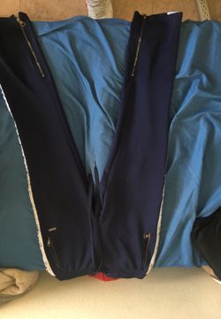 Makobi sweats