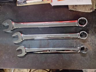 NEW  SNAP ON 1-1/2, 1-1/4, 1-1/8 BOX END WRENCHES 