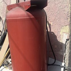 Air tank