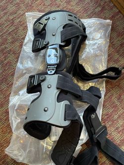 Knee brace