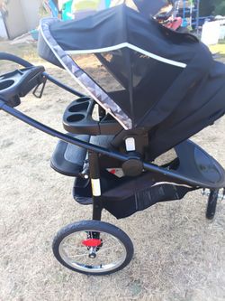 Graco fast action jogging stroller