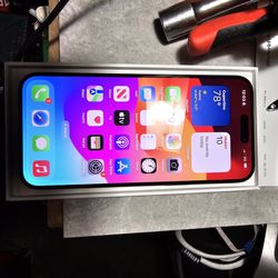 Brand New Iphone 15 Pro Max Att 1tb