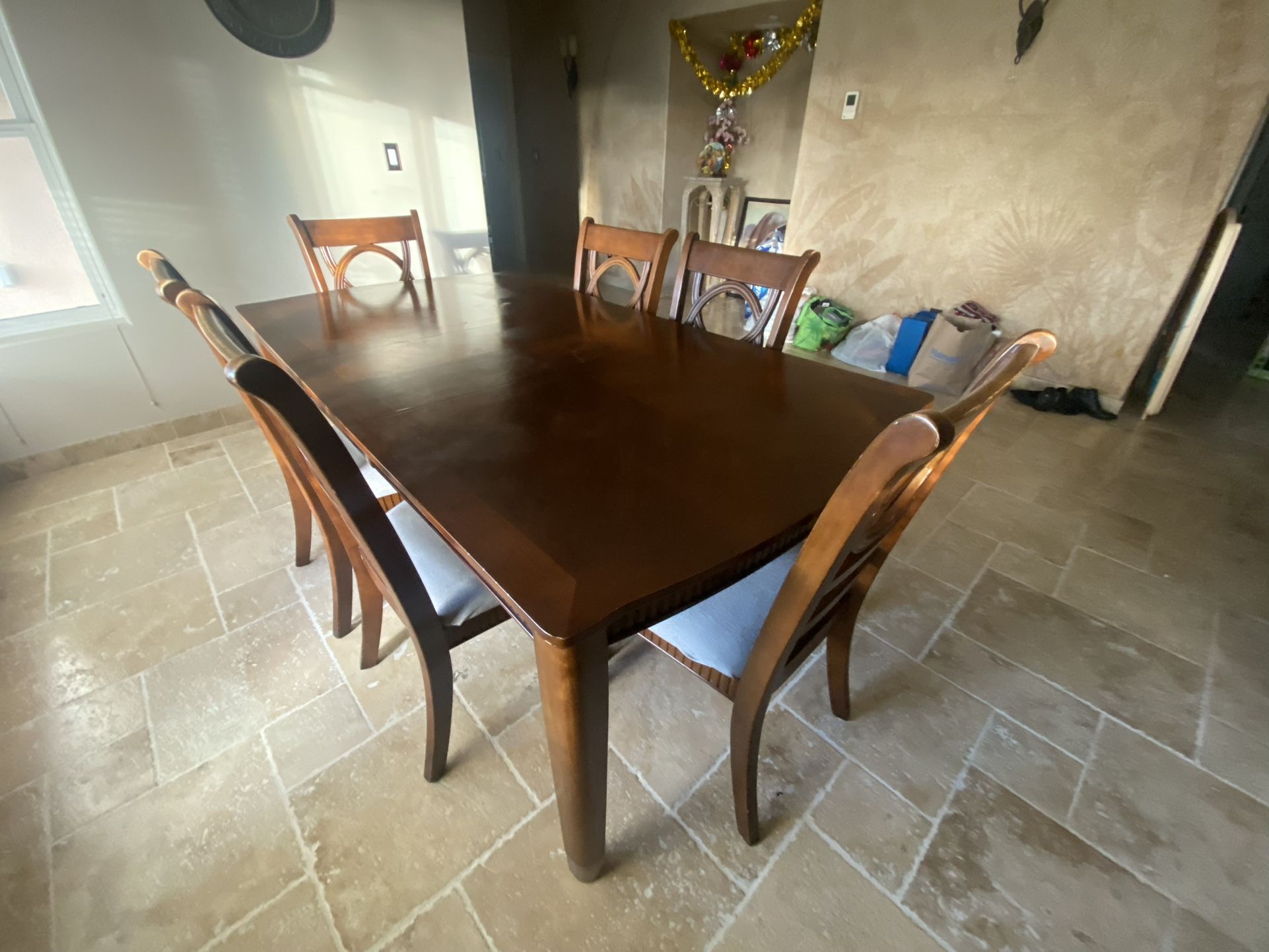 Dining Table And Chairs 
