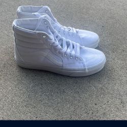 VANS Hightop Sneakers