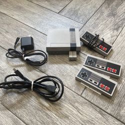 Nintendo Mini With Wireless Remotes