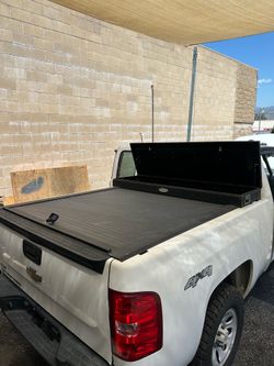 Truck bed, toolbox, and retractable bed cover