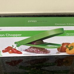 Onion Chopper - Brand New - In amazon $36