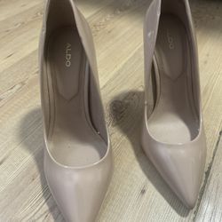 Beige Nude Heel 