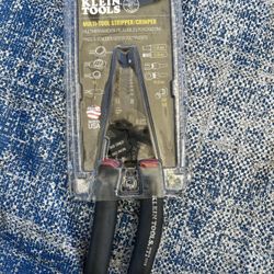 Wire Stripper And Crimmper