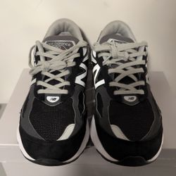 New Balance 990v6 4E Wide