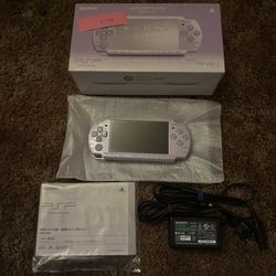 Lavender purple psp 2000 w/box
